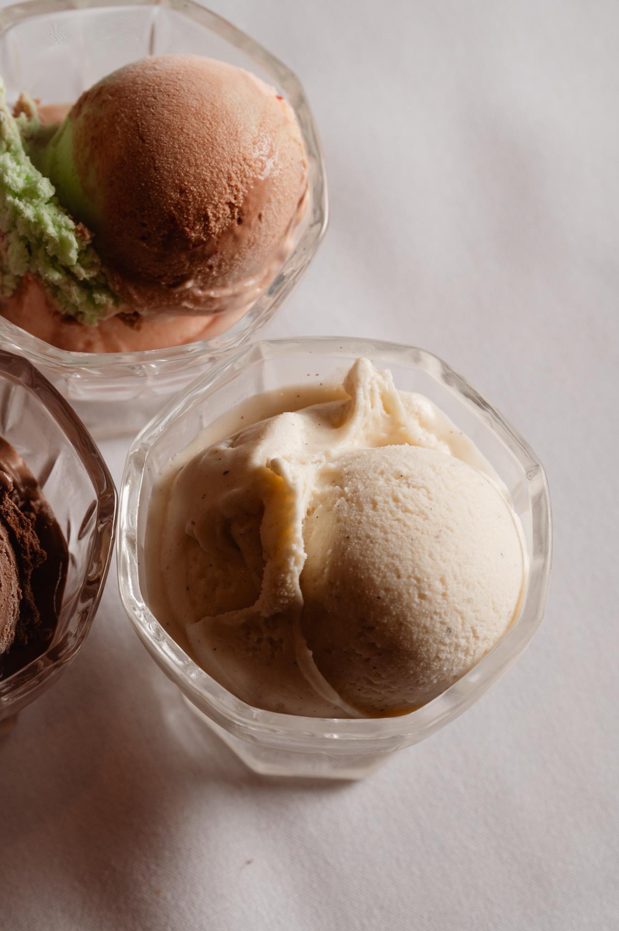Gelato, Vanilla or Chocolate.