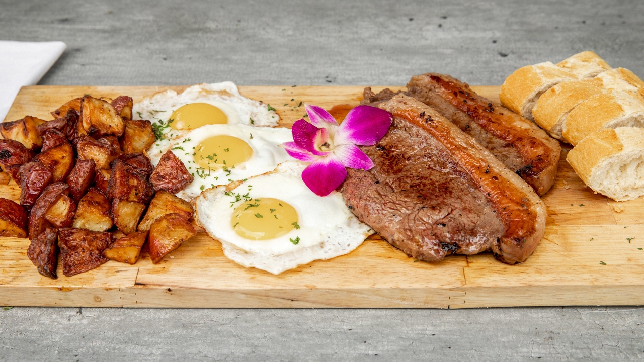 #46 Super Steak N’ Eggs (8 Oz).