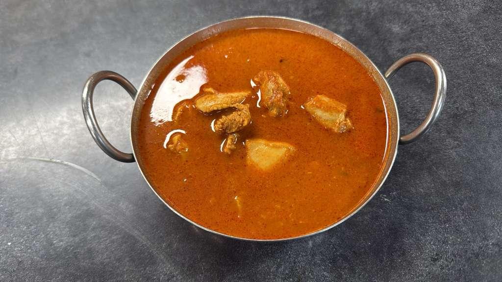 Vindaloo (With Rice).