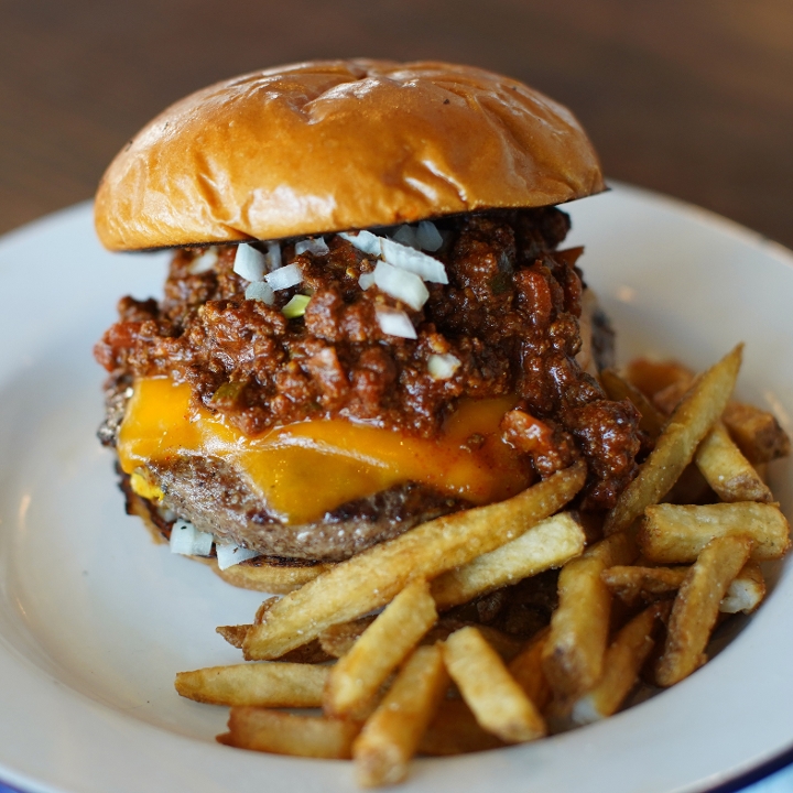 Pitch Fork Chili Burger.