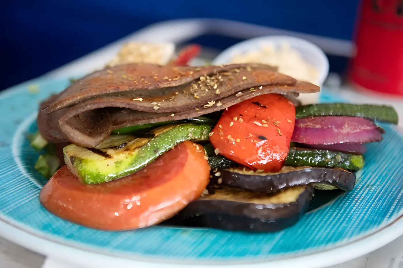 BUILD YOUR OWN BOWL.