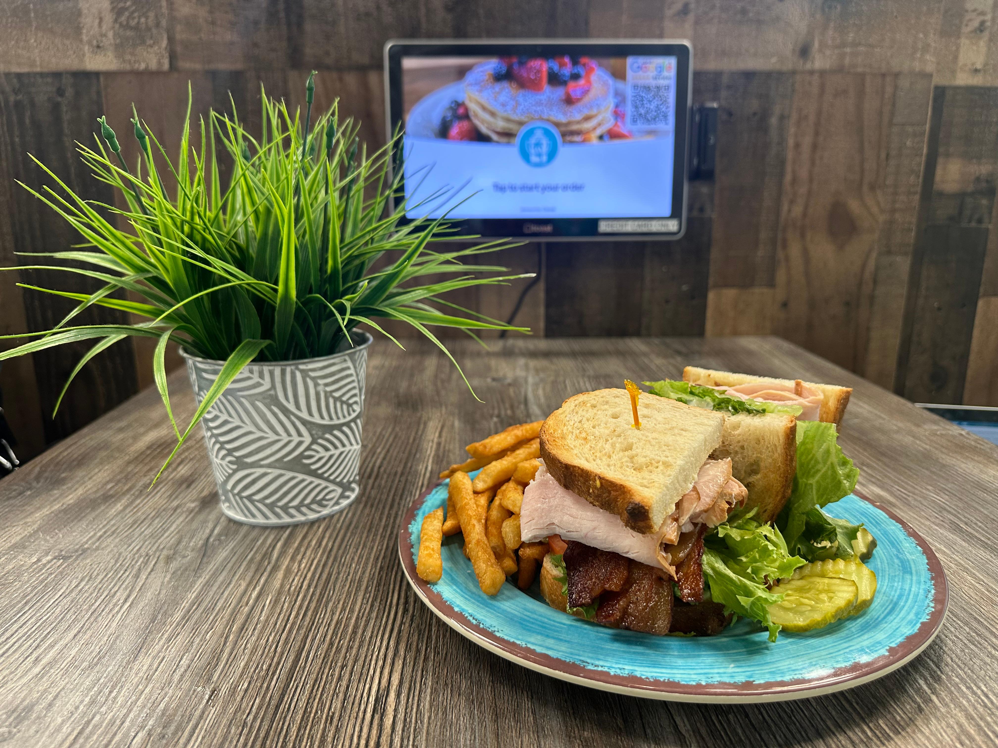TBLT.