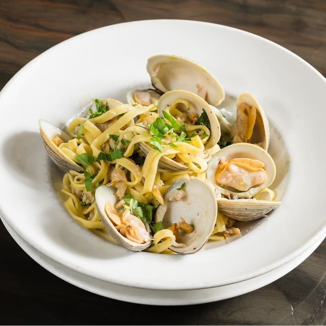 Linguini Clam Sauce (Pasta Vongole).