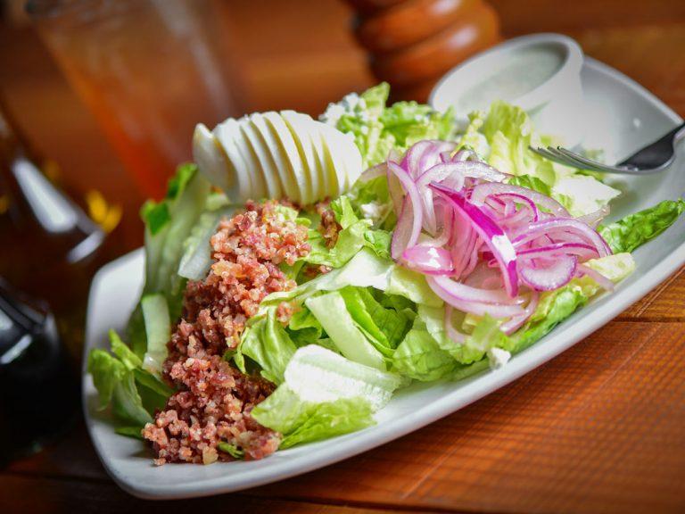 Lunch Amore Cobb.