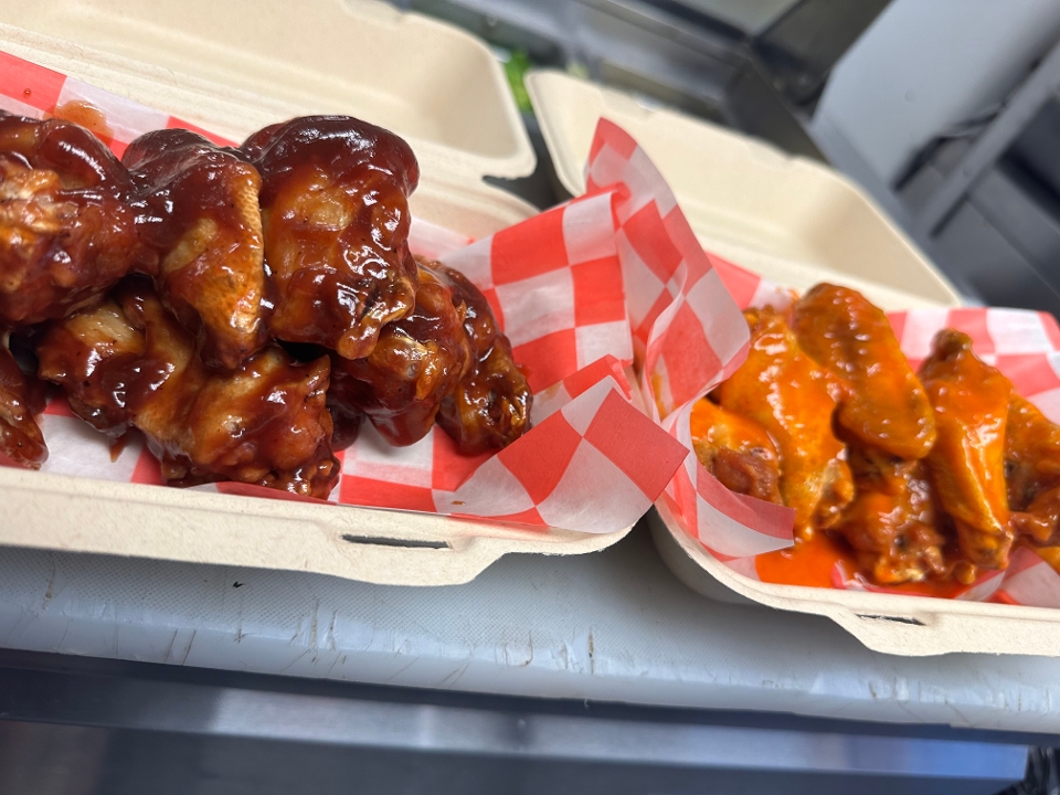 Crispy Bone-In Wings.