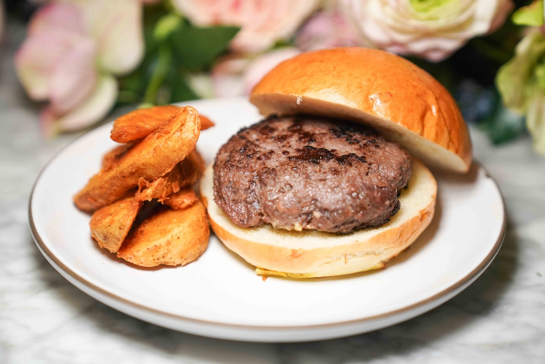 Kid Cheese Burger.