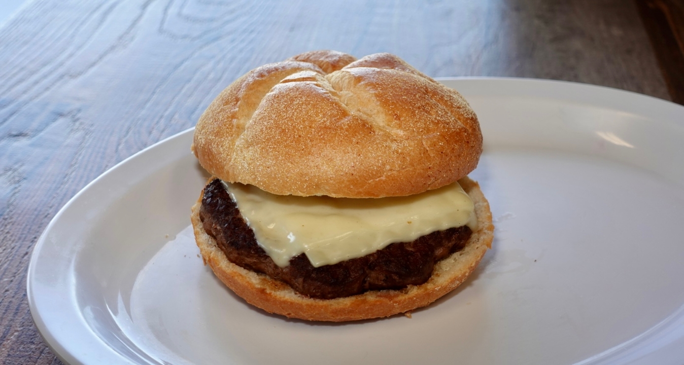 Cheeseburger.
