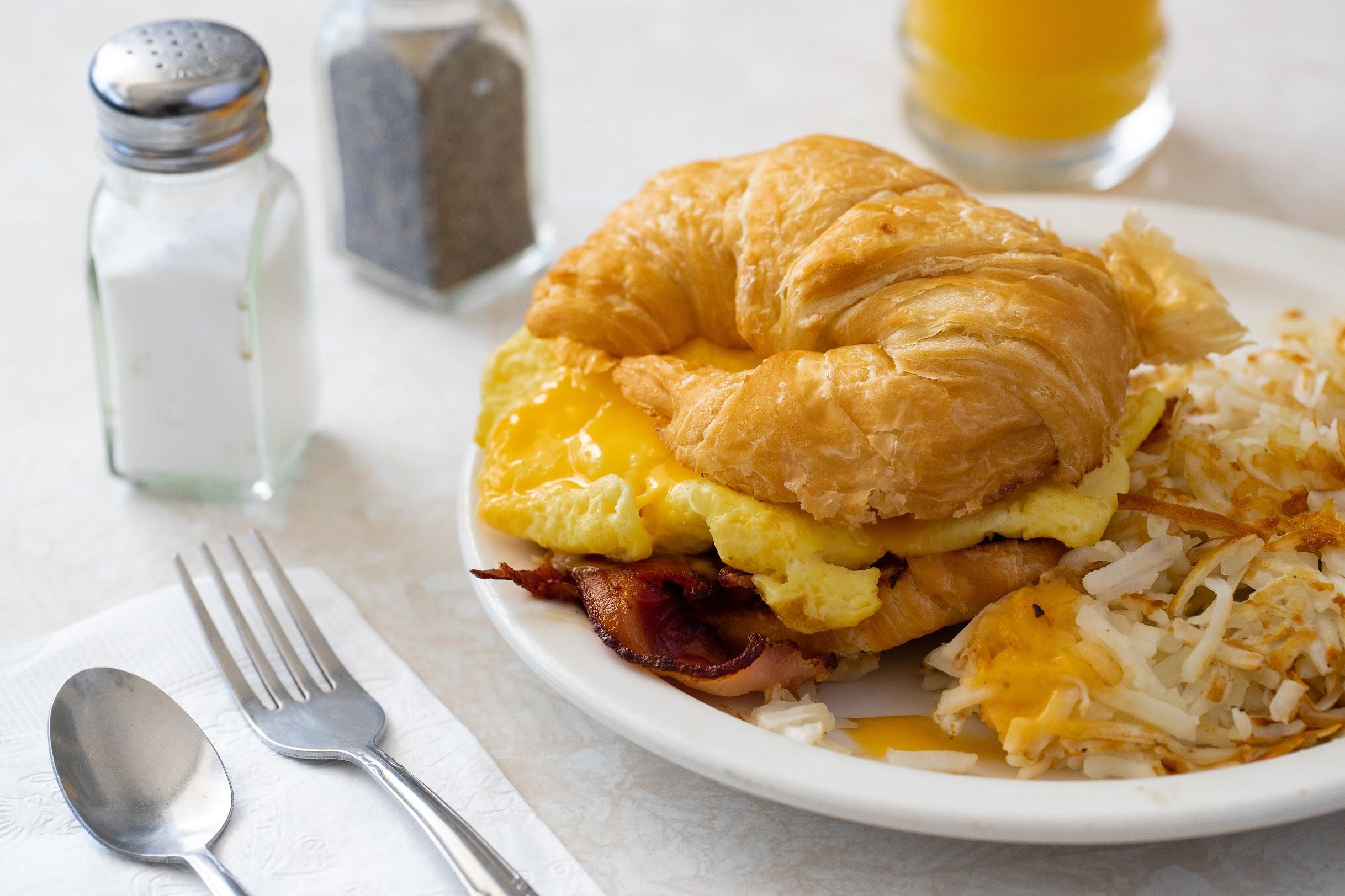 Croissant Sandwich.