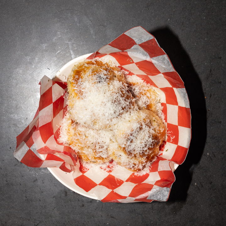 Garlic Knots.