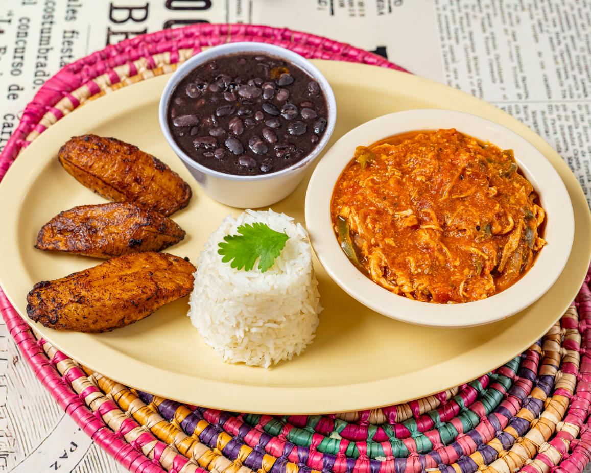 ROPA VIEJA CHICKEN PLATE.