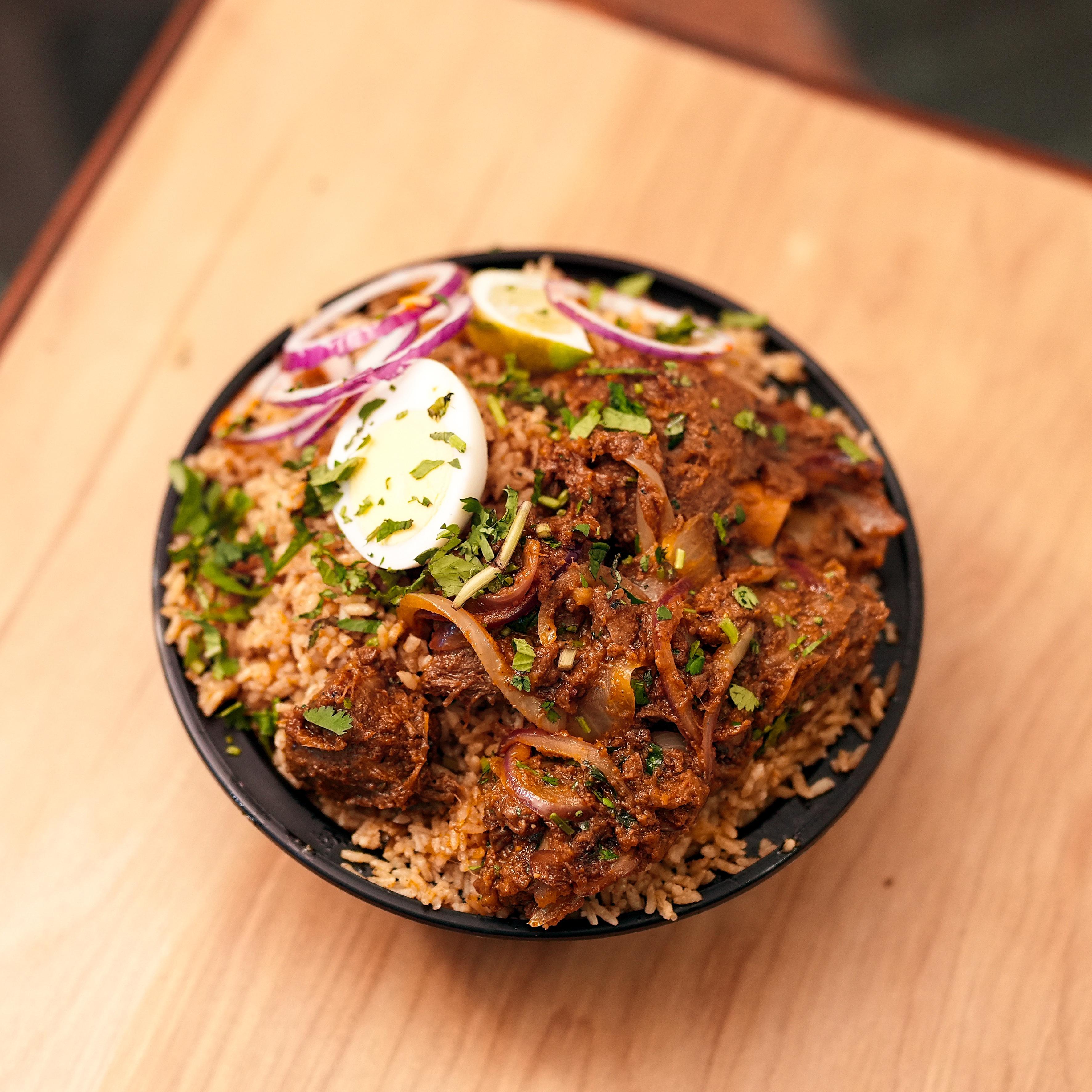 Dindigul Thalapakatti Mutton Chukka Biryani.