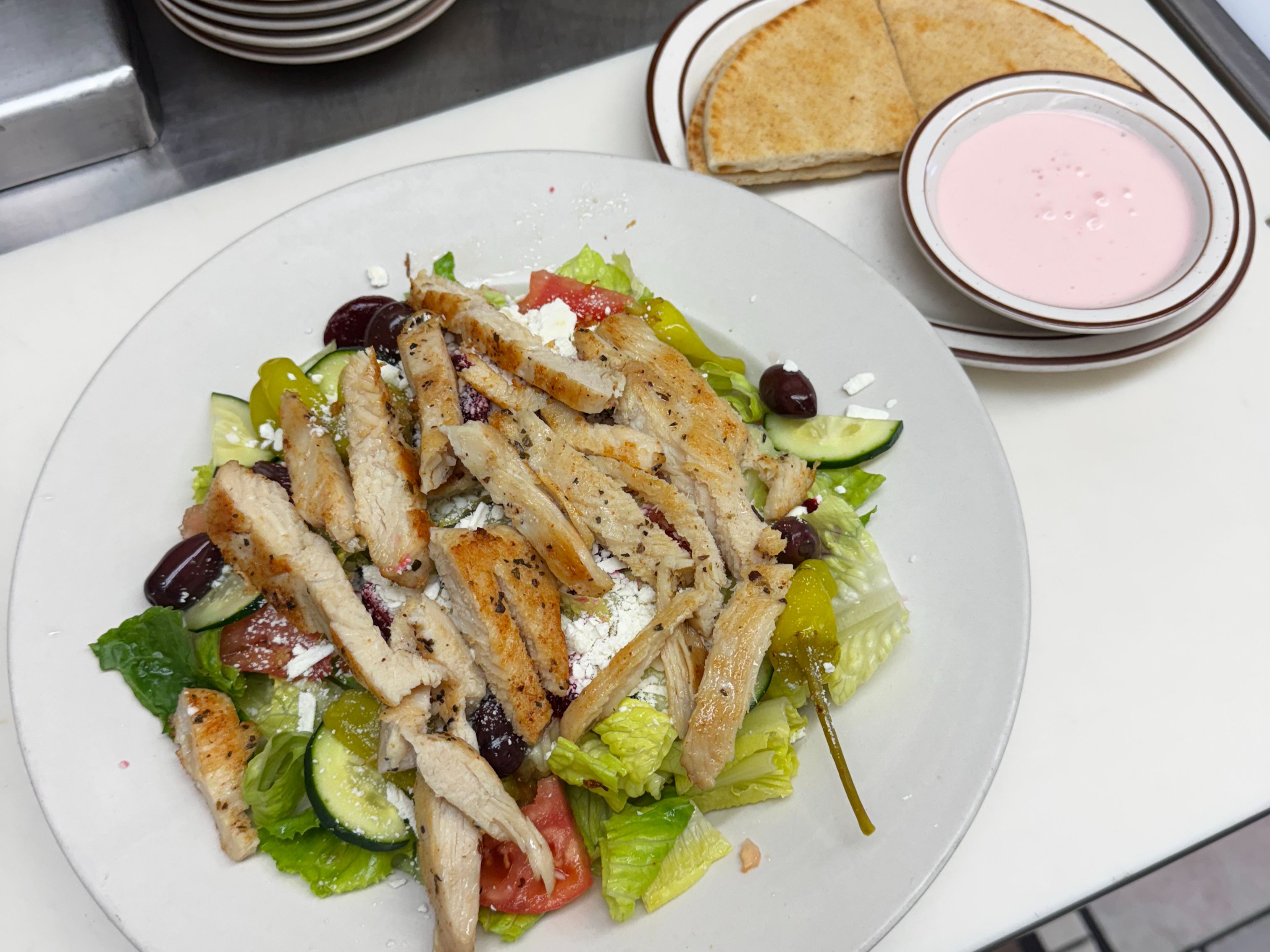 Greek Salad Regular.