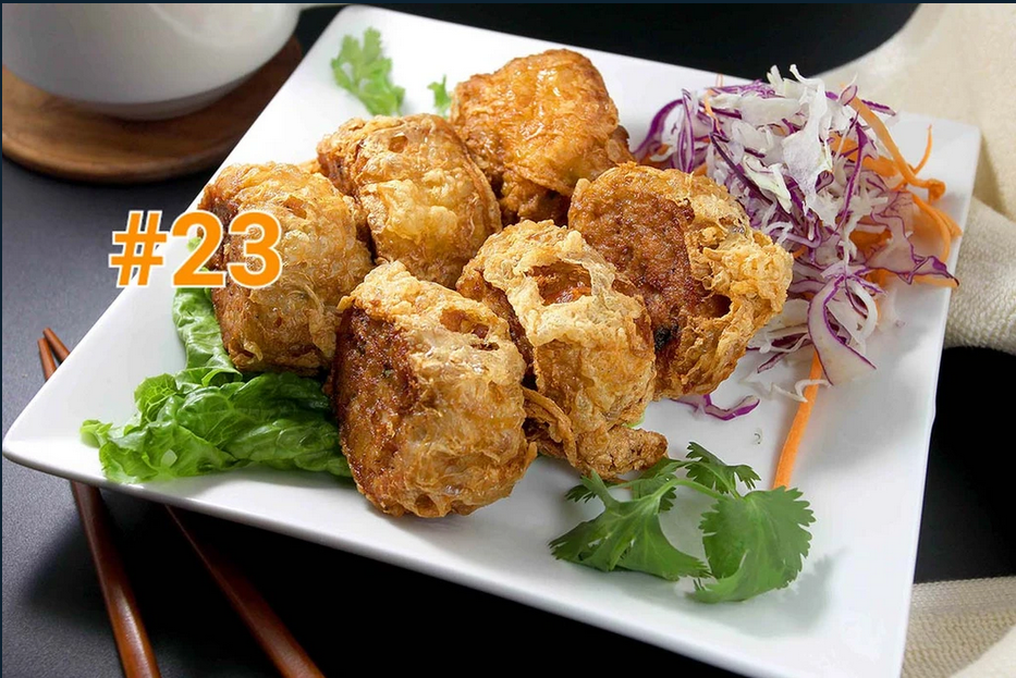 23. Hoi Jor.