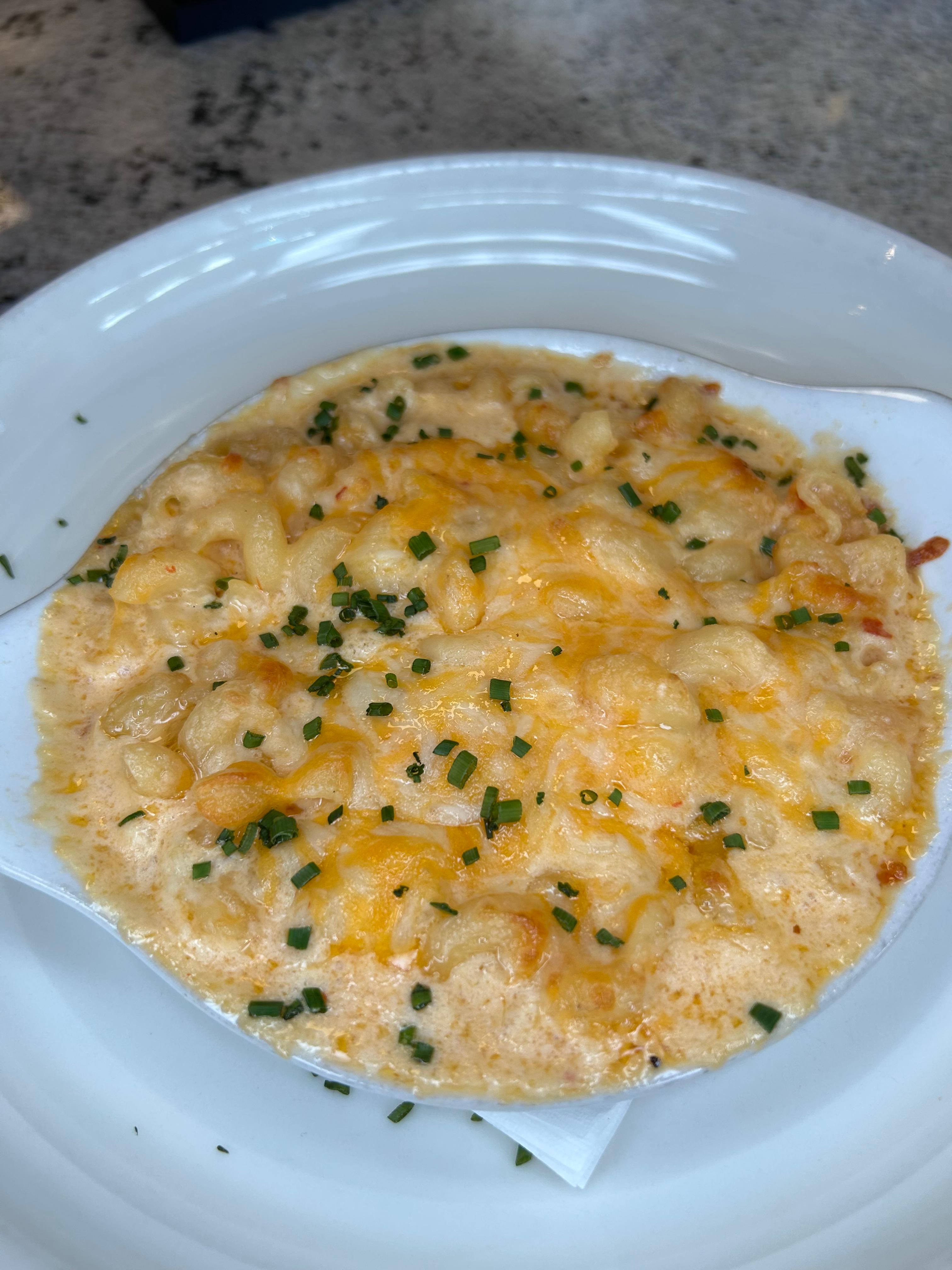 Side Mac Cheese.