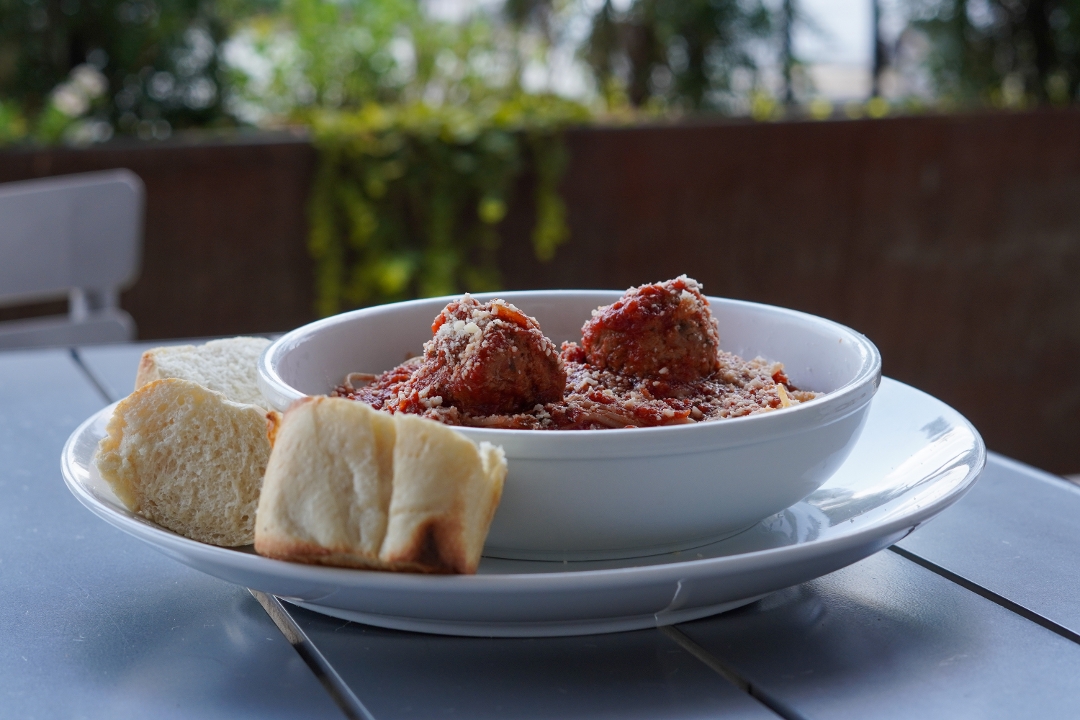 Kids Spaghetti & Meatballs.