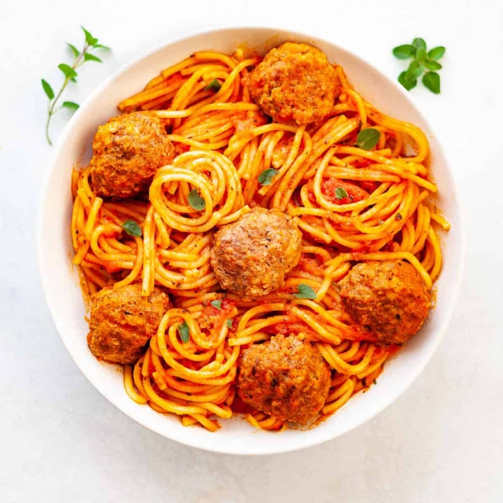 Spaghetti & Meatballs.