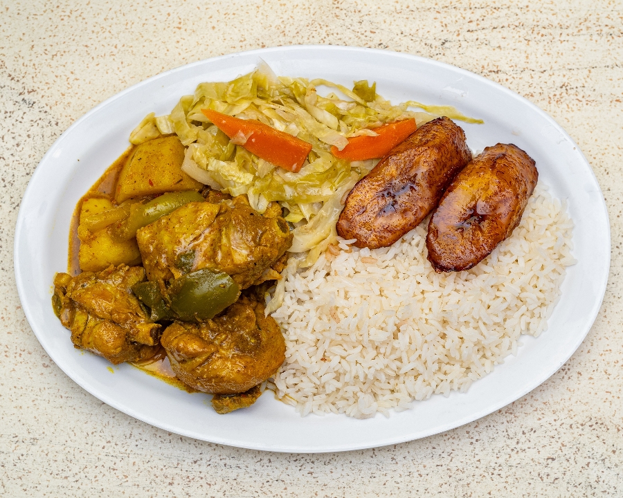 Small Curry Chicken.