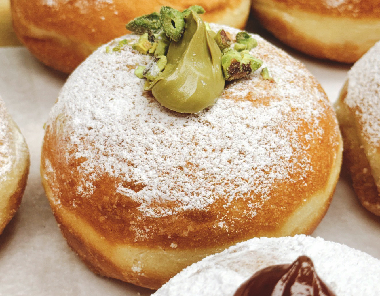 Pistachio Bombolone.