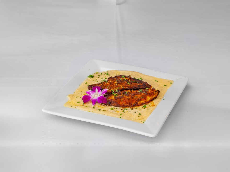 CATFISH & GRITS.