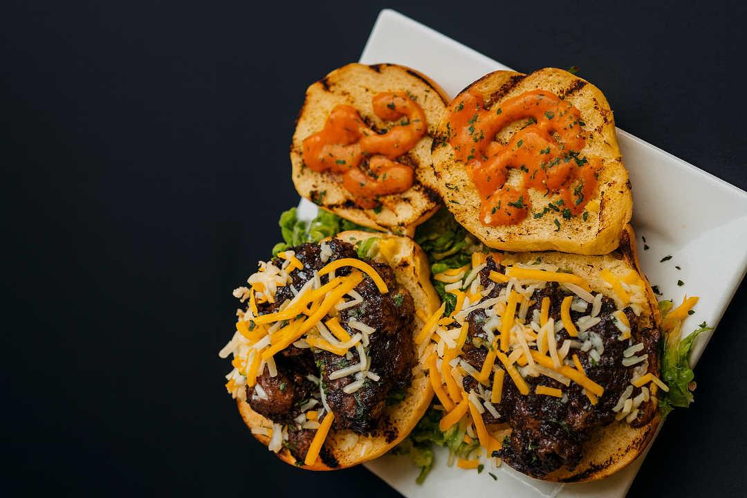 OXTAIL SLIDERS.