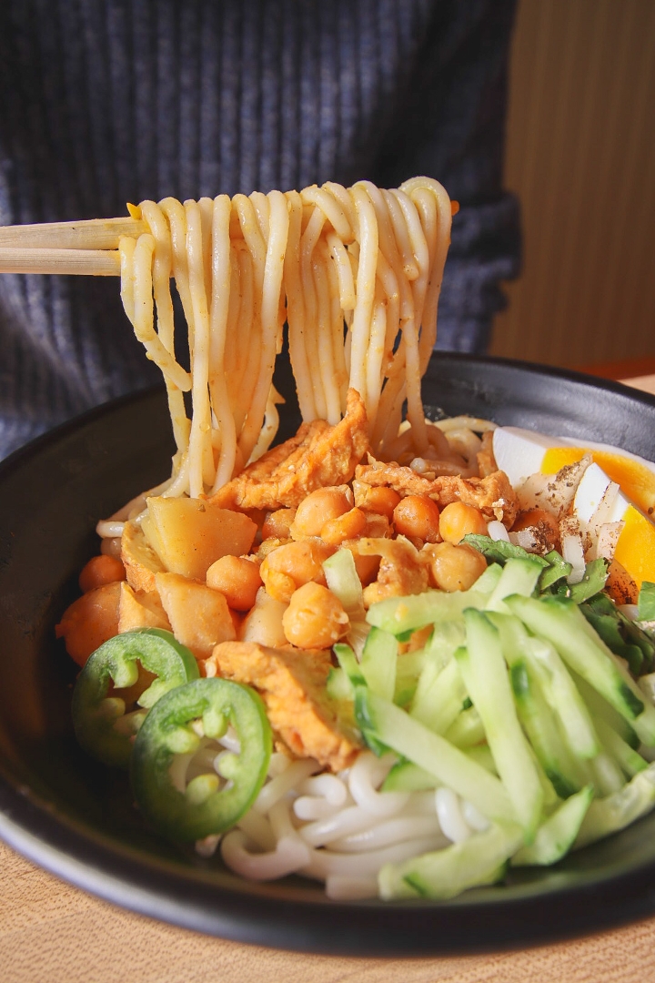 Mandalay Noodle.