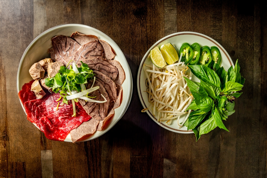 Special Beef Pho (Phở Đặc Biệt).