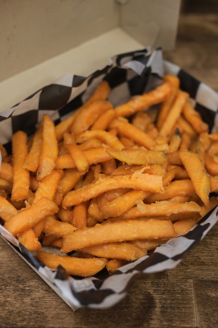 Sweet Potato Fries Extra.