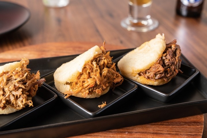 Arepitas Sliders (x3).