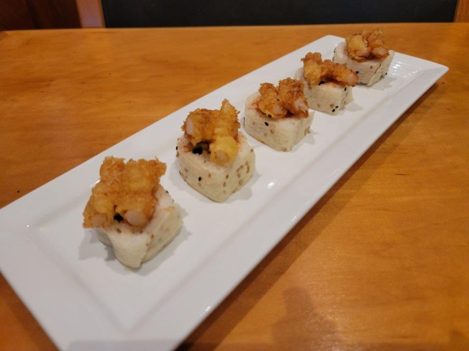 FR11-POPCORN SHRIMP AND SPICY TUNA ROLL (5PC).