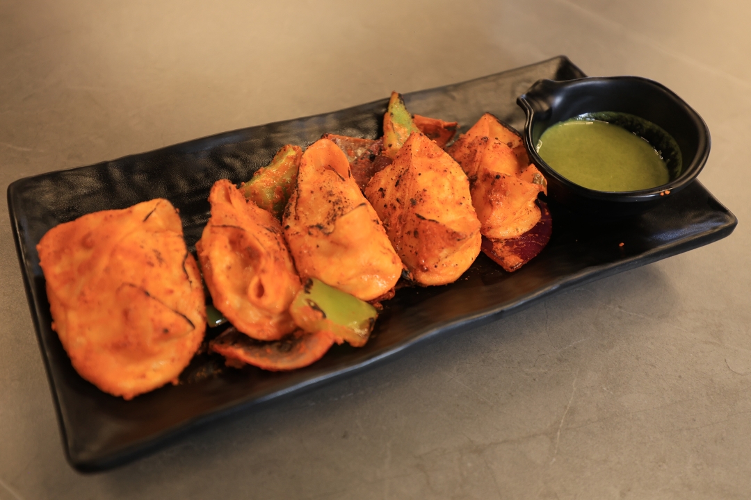 Tandoori Momos.