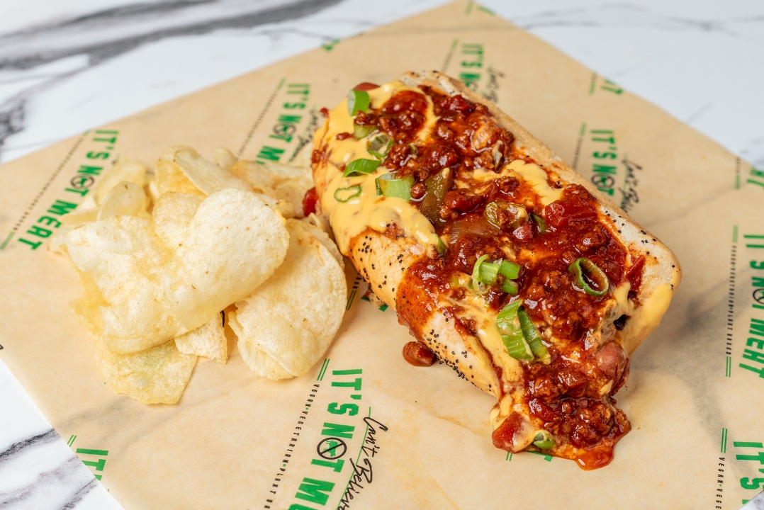 HOT DIGGITY CHILI DOG.