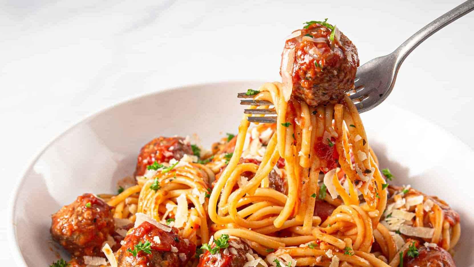Spaghetti & Meatballs.