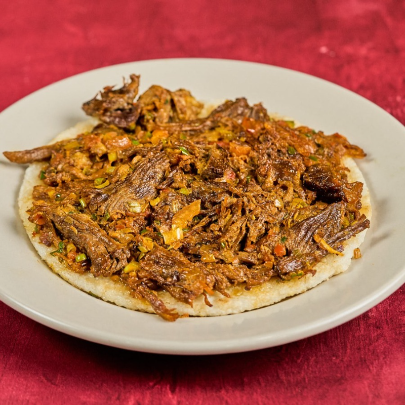Arepa de Carne Mechada.