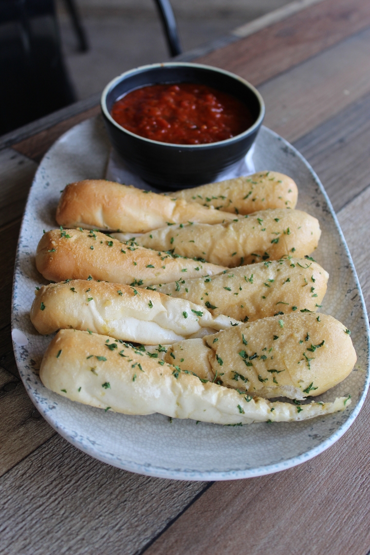 Breadsticks App.