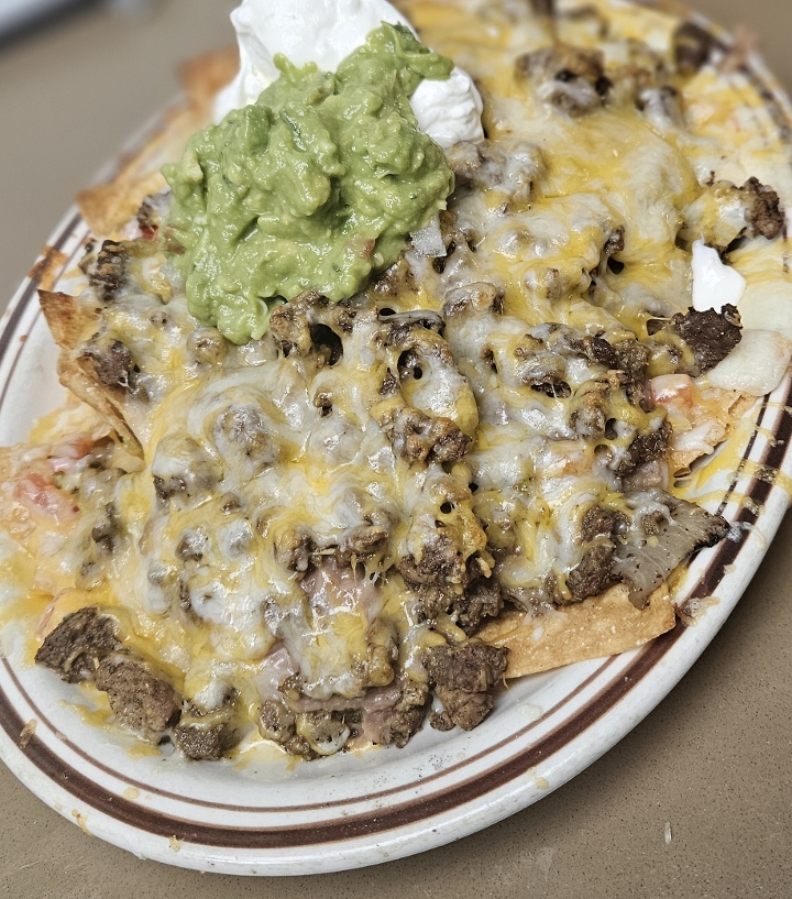 Macho Nachos.
