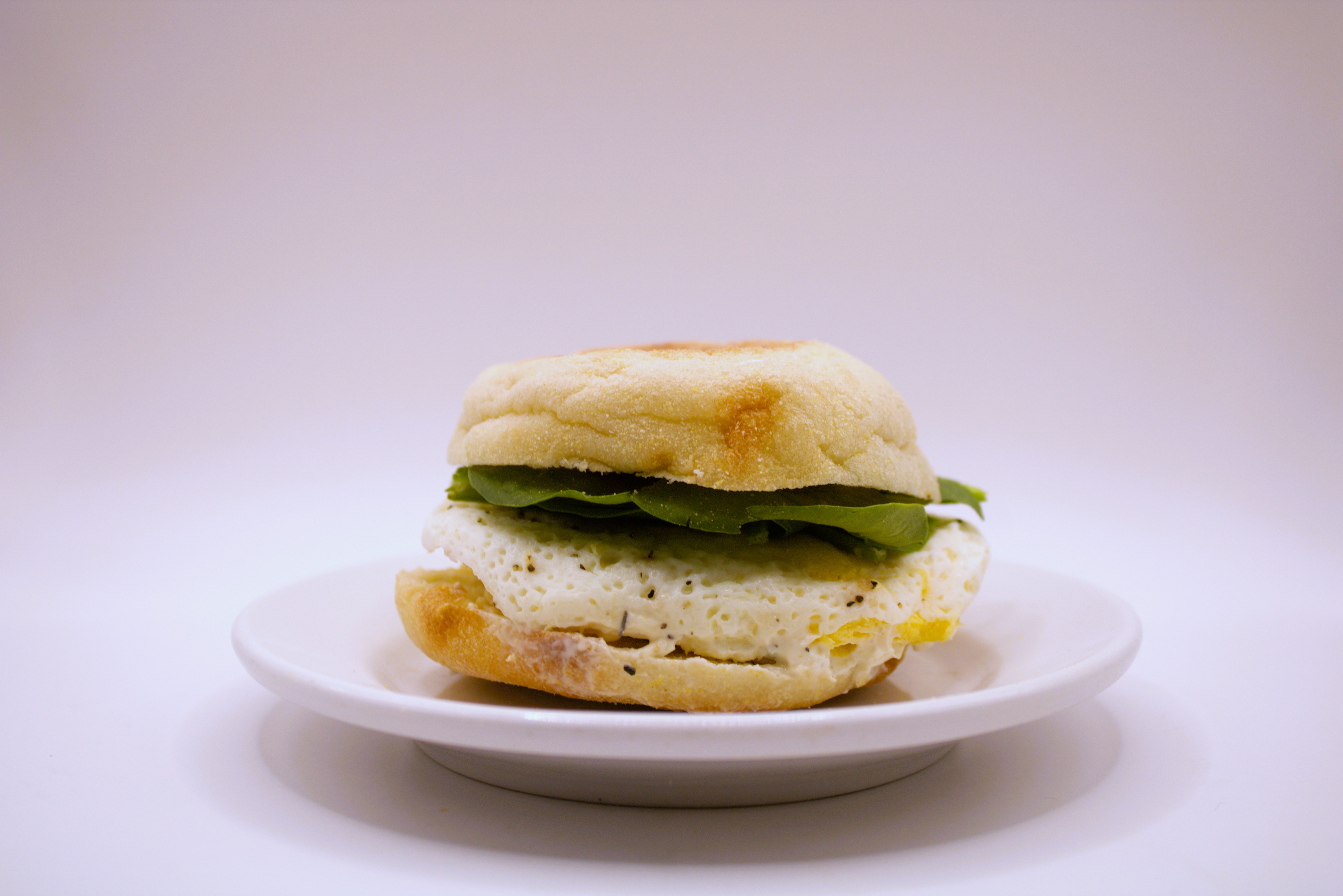 Spinach, Feta & Egg Breakfast Sandwich (V).