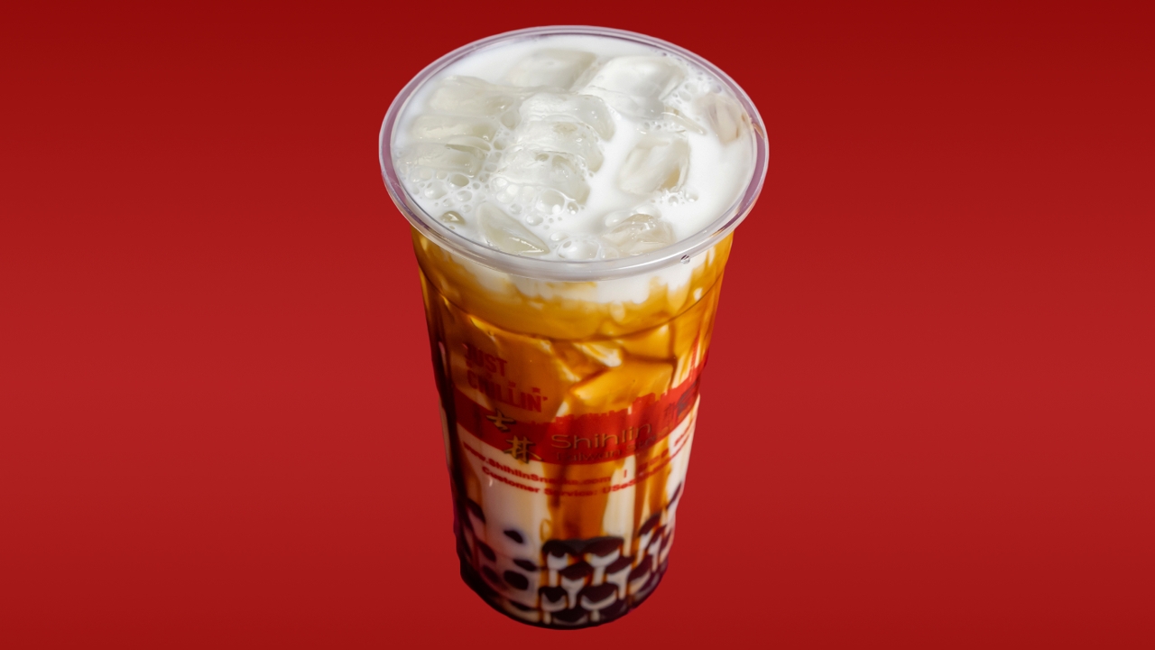 Brown Sugar Pearl Fresh Milk 黑糖珍珠鮮奶.