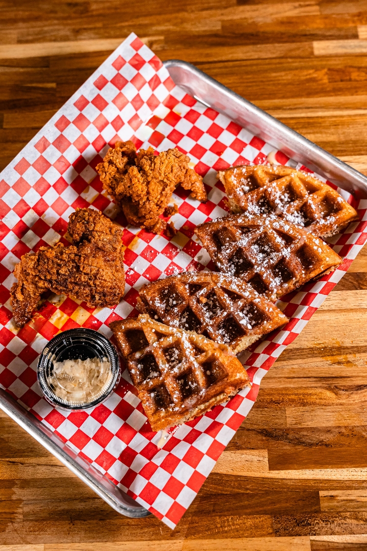 2 Wing Brunch.