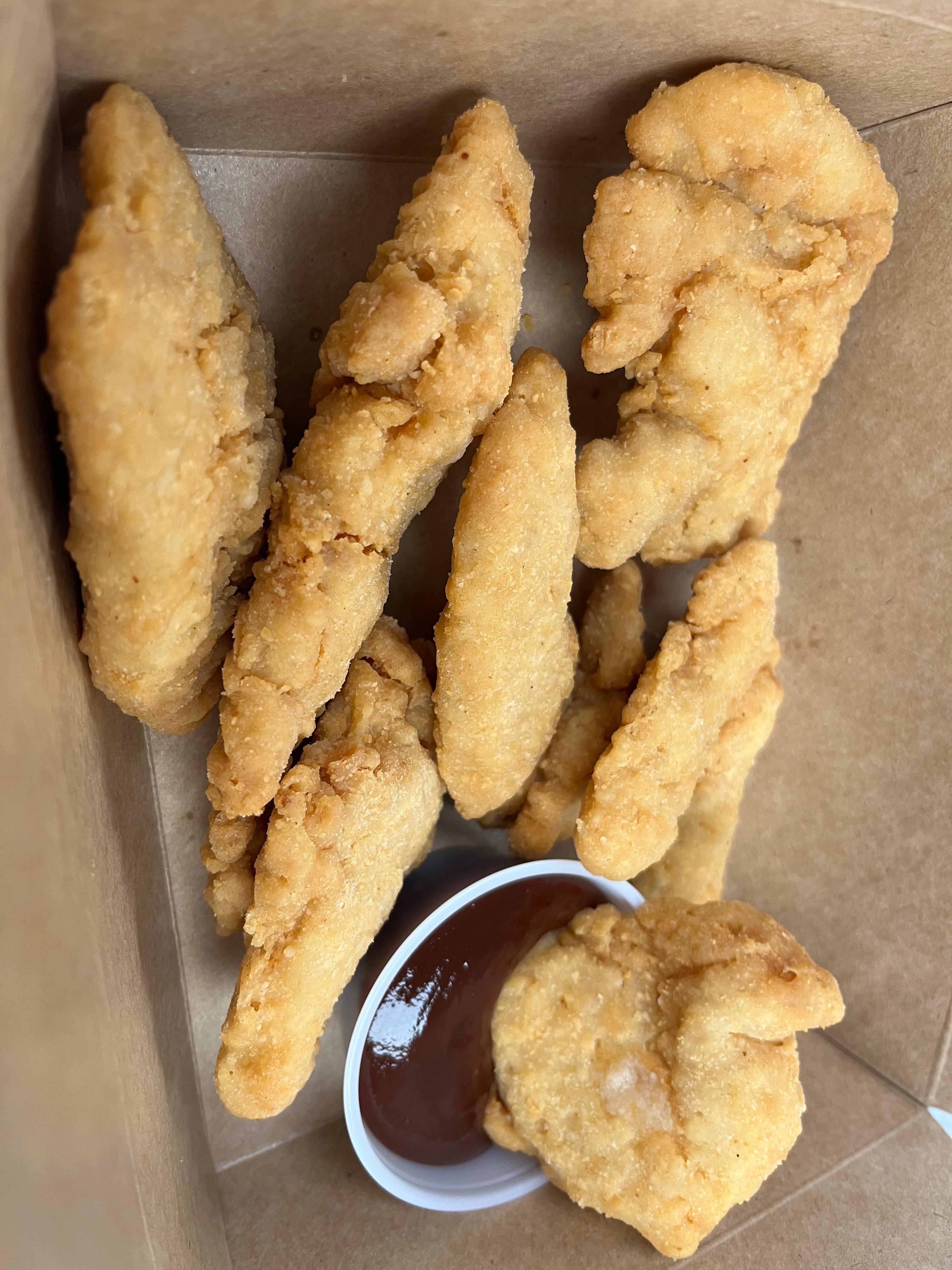 7 Pieces Chicken Tenders.
