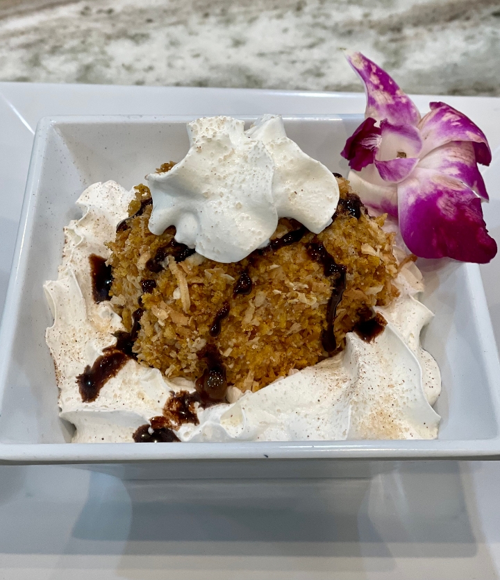 Fried Ice Cream / Vanilla or Chocolate.