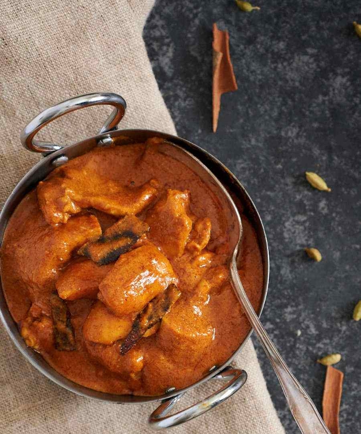 Avakaya Chicken Curry.