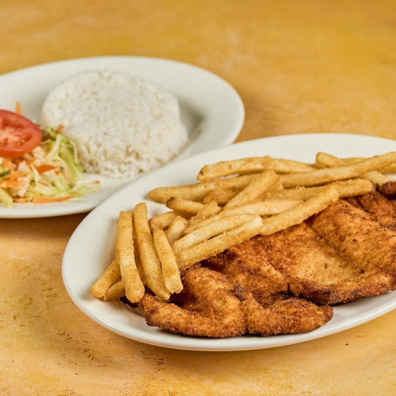 Pechuga de Pollo + Acompañante.