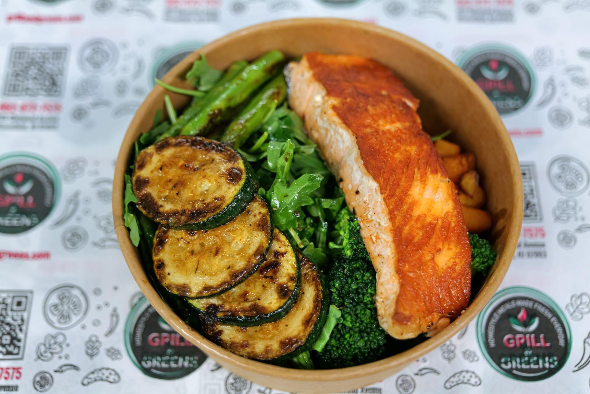 Grill & Greens Bowl.