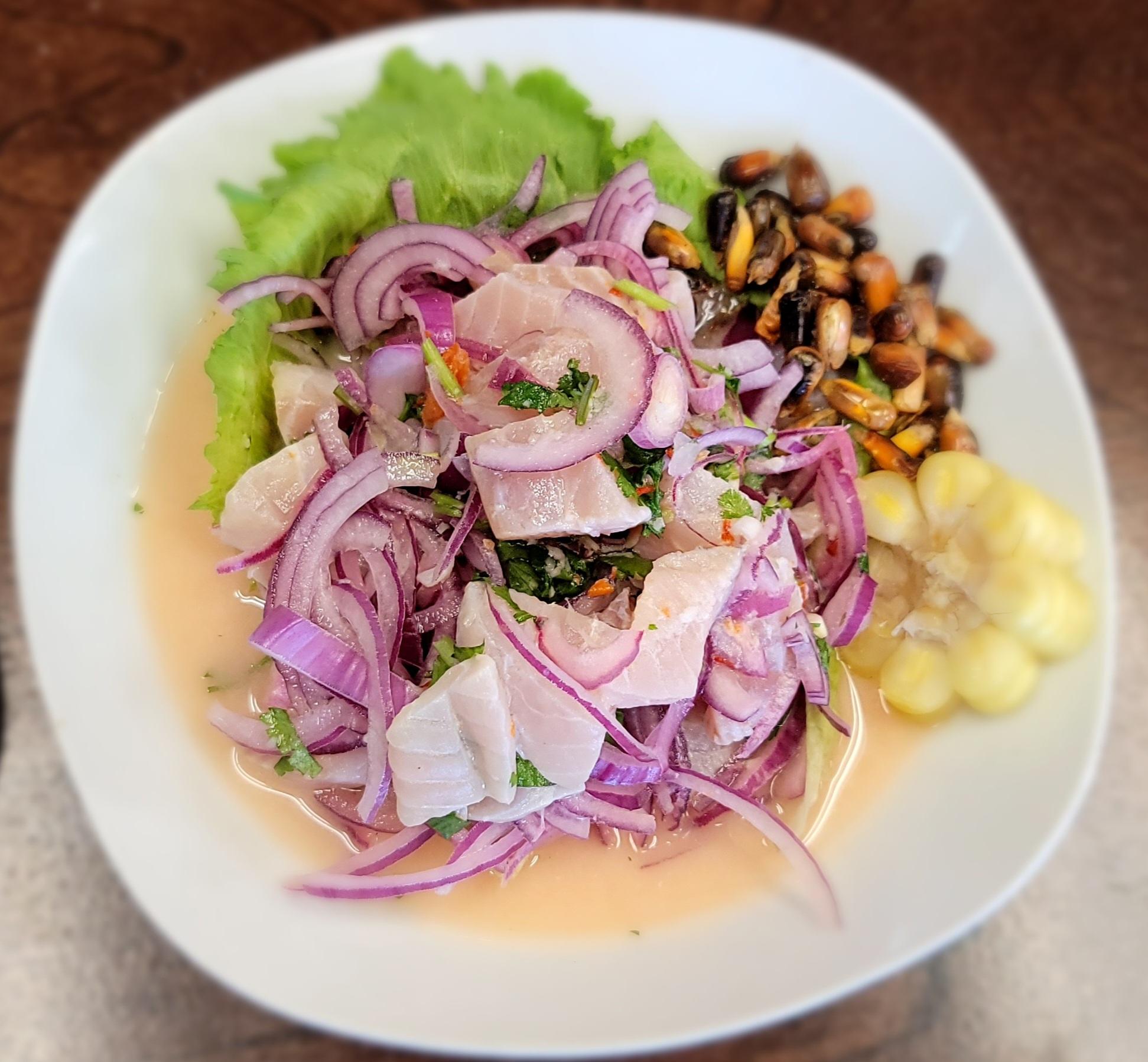 Ceviche Mixto Clasico.