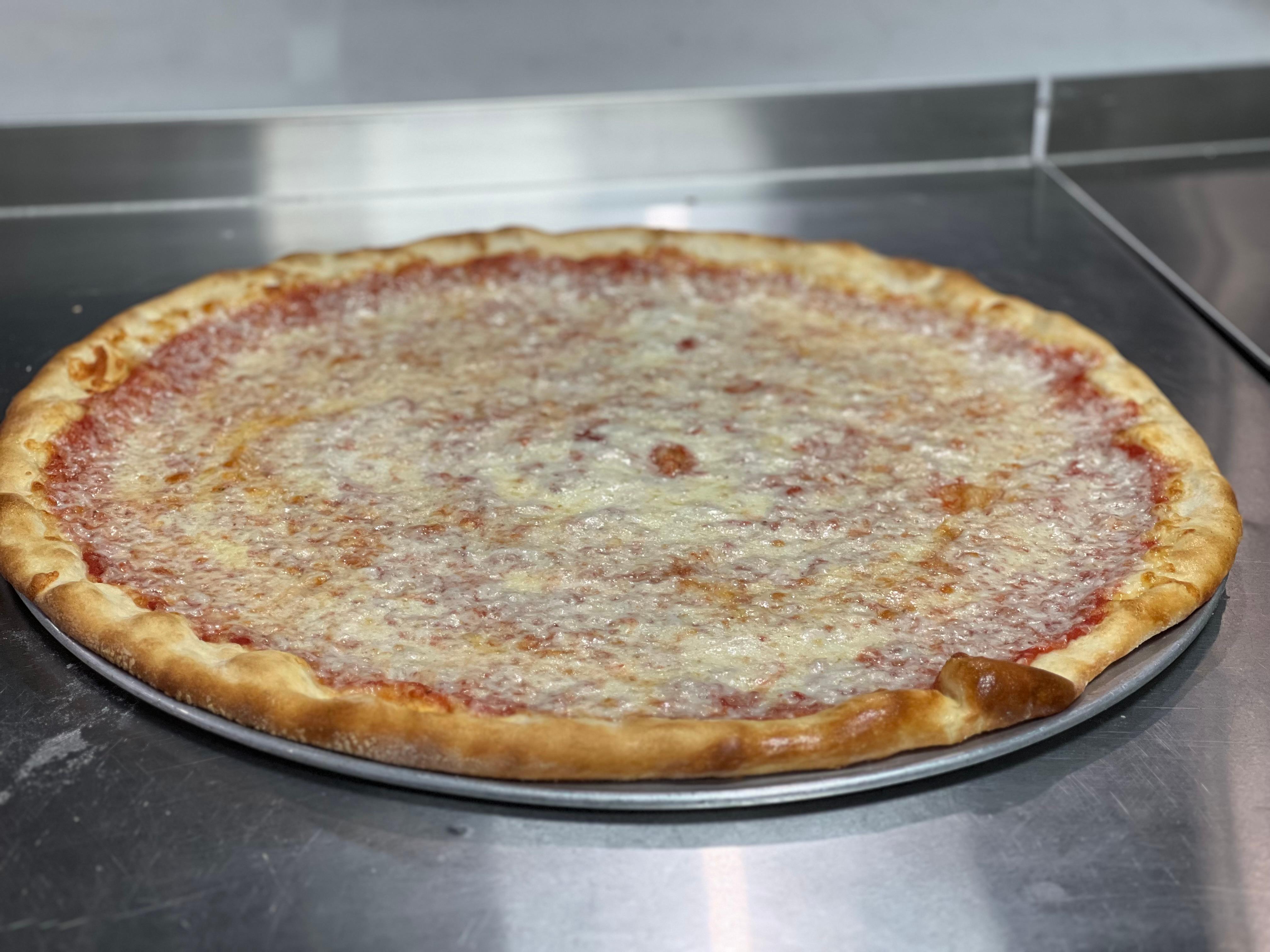 Large 16" Neopolitan Pizza.