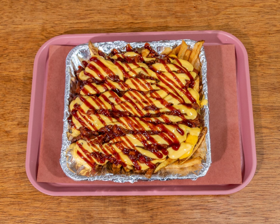 Tom's Chili Fries.