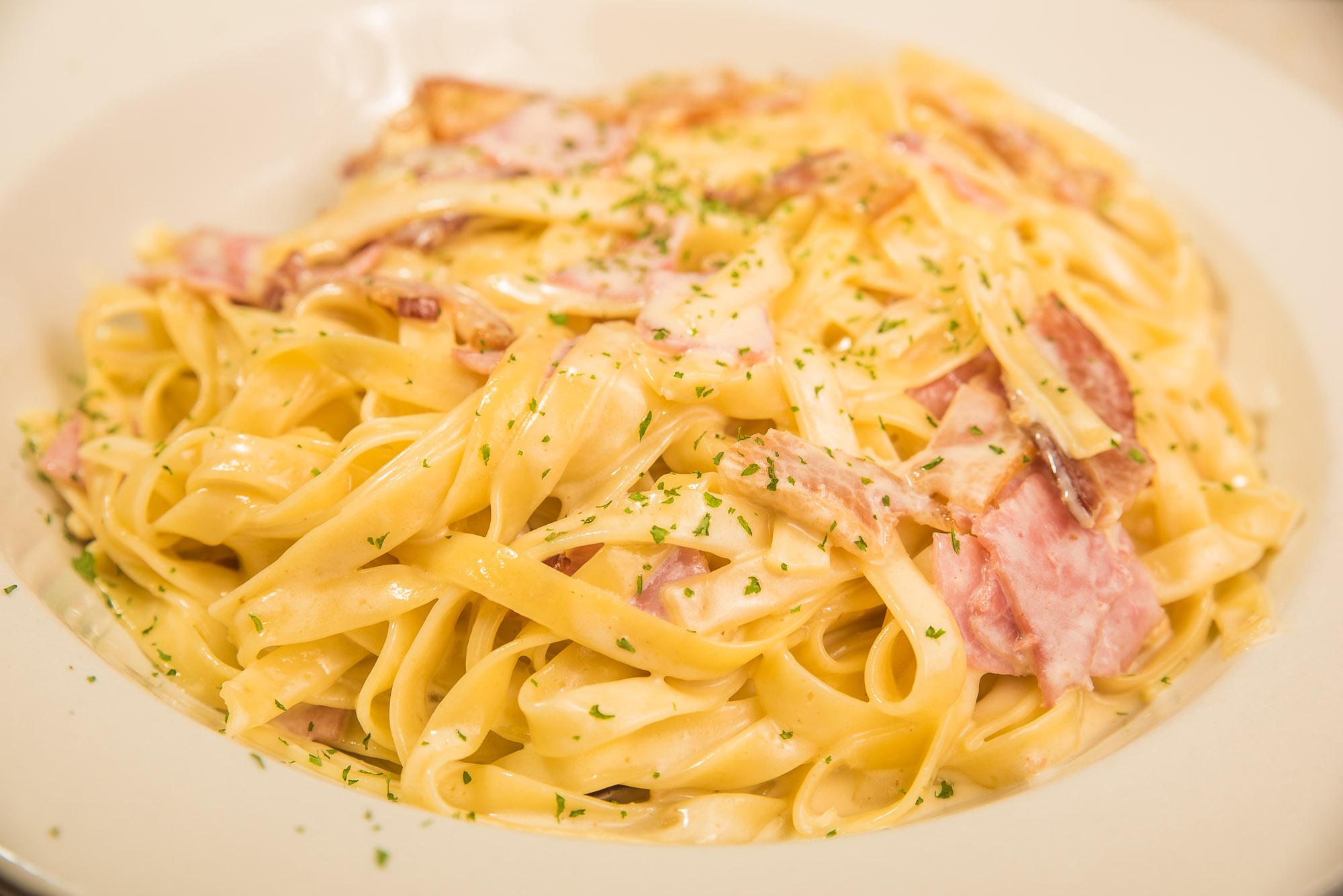 Fettuccine Carbonara.