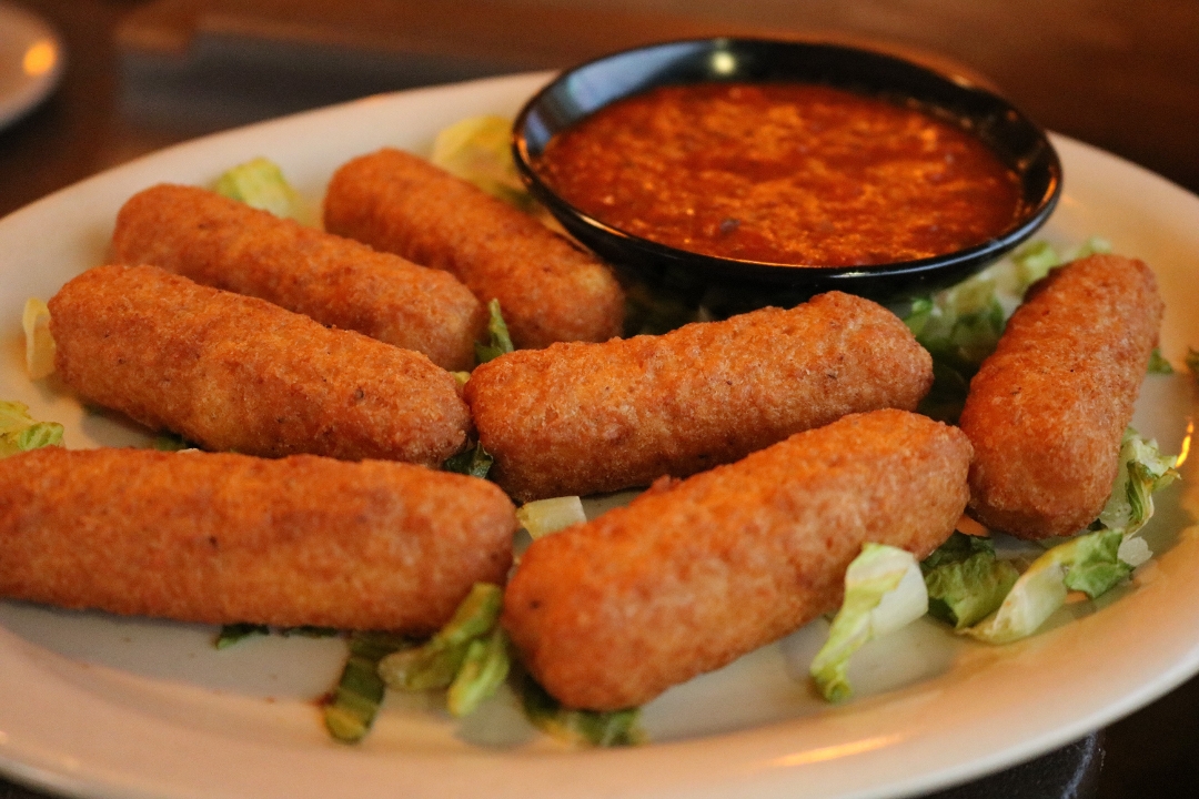 MOZZARELLA STICKS.