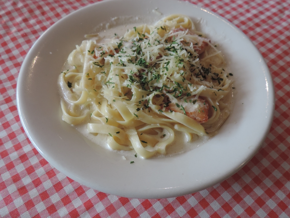 Saturday Fettuccine Alfredo (Bowl Size).