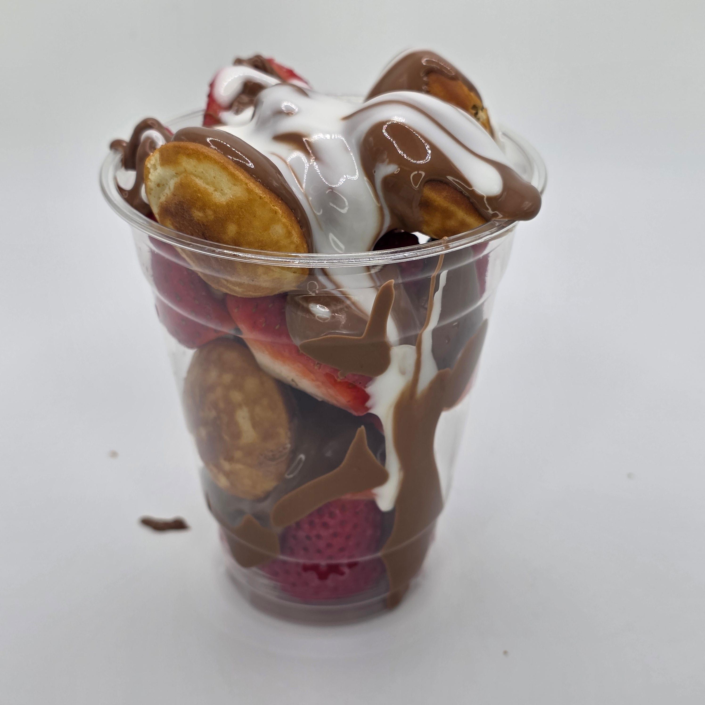 Pancake Strawberry Cup.